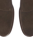 Leonardo - Coffee Suede. Comfortable fit. Suede Calf. Water-repellent suede calfskin. Tuscan tanned. 9mm sole. 27mm heel height. Tuscan leather. Blake construction with bottom stitching.- Sartoria Dei Duchi - Atri