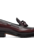 Umberto - Bordeaux Antiqued Pointed toe. Crust Calf. White full/grain calfskin. Tuscan tanned. Hand-dyed and antiqued leather. 9mm sole. 27mm heel height. Tuscan leather. Blake construction with bottom stitching. - Sartoria Dei Duchi - Atri