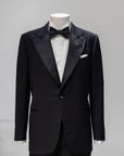 TUXEDO ESSENTIAL BLACK