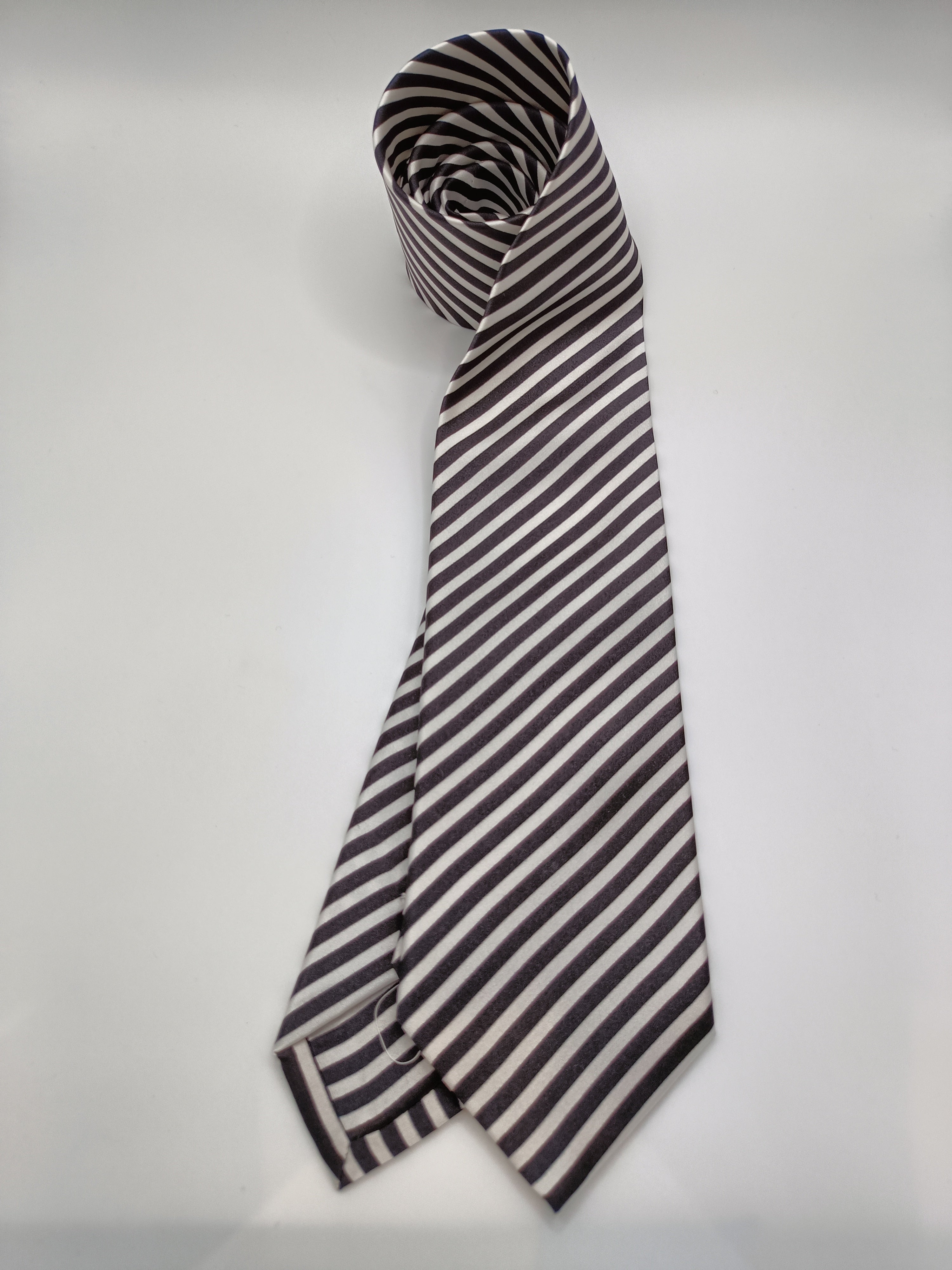 B&amp;W Striped Tie