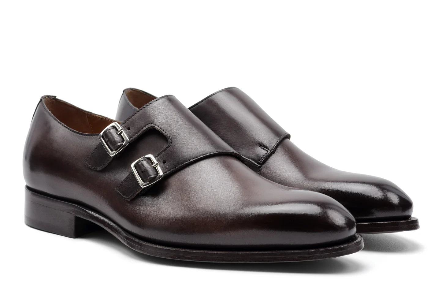 Leonardo - Chocolate Antiqued. Comfortable fit. Smooth calfskin. Tuscan tanned. 9mm sole. 27mm heel height. Tuscan leather. Blake construction with bottom stitching.- Sartoria Dei Duchi - Atri