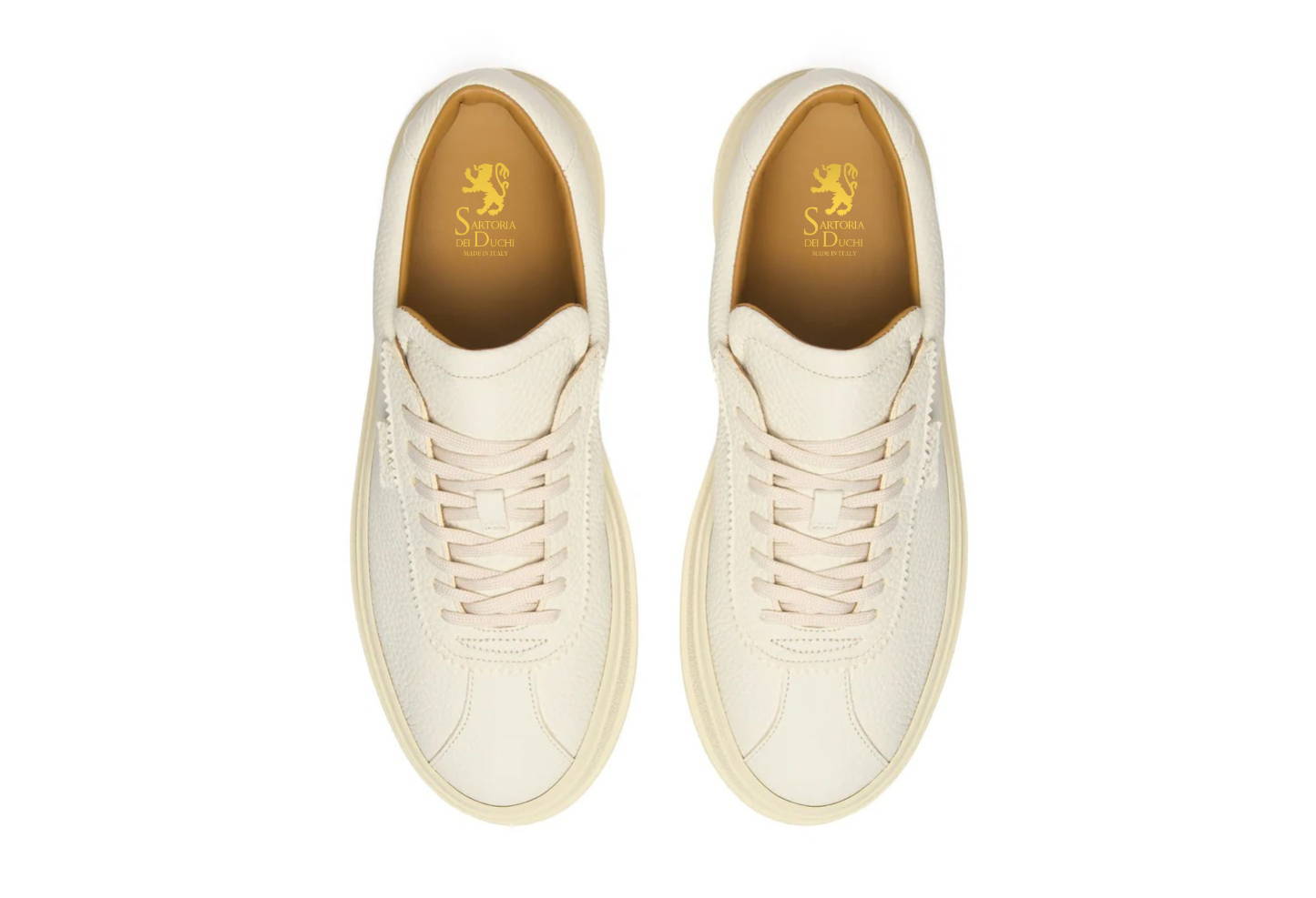 Santè - Natural White. Comfortable Fit. The Sante men's sneakers. Made in Italy excellence. Crafted on the Brenta Riviera. The soft-crust calfskin, tanned in Tuscany, treated with Patina Delavé technique. Dyed leather, faded, and finished with creams and waxes. Ergonomic removable footbed, flexible rubber sole. The Strobel construction, with slip-stitched seams. -Sartoria Dei Duchi-Atri