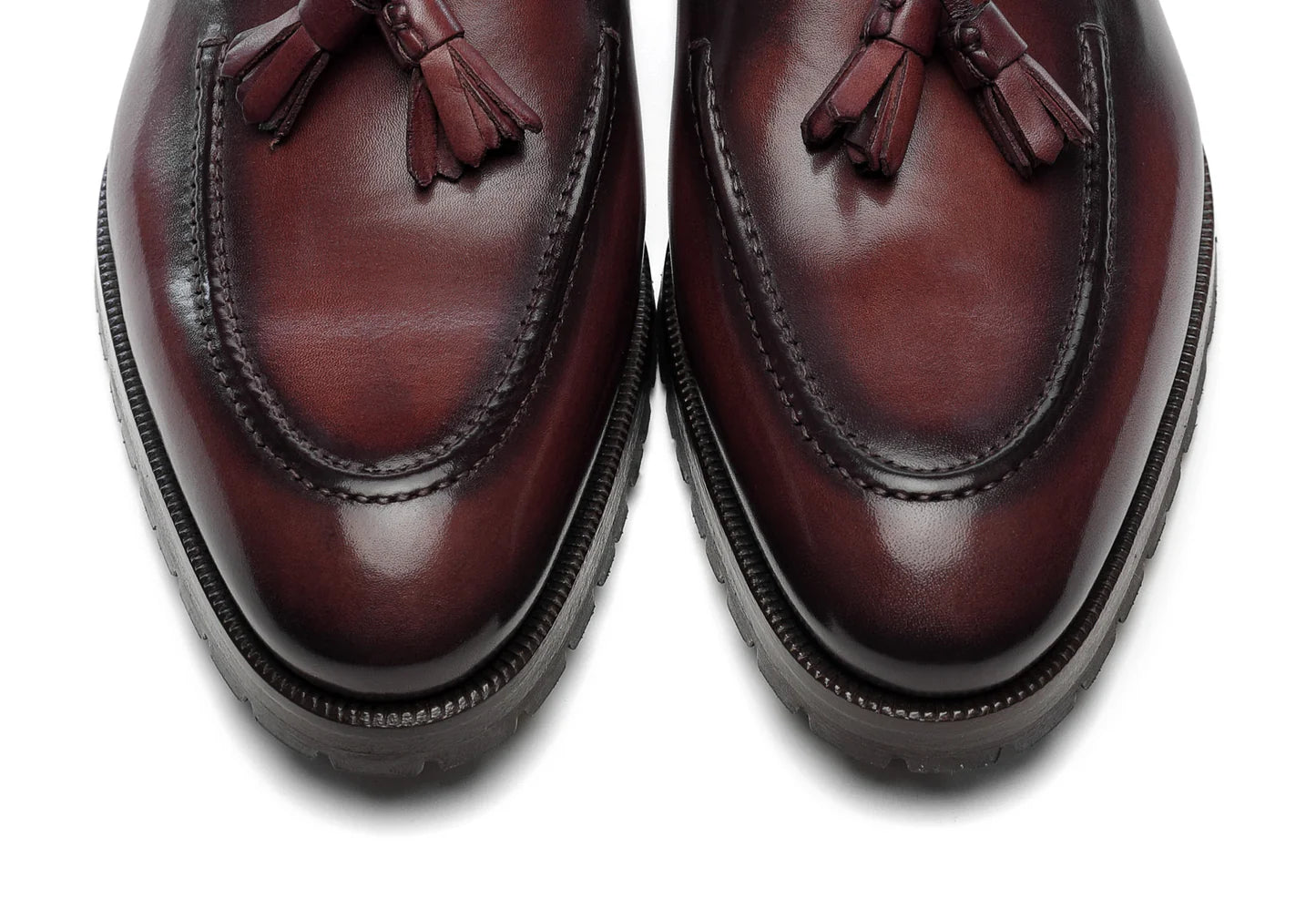Umberto - Bordeaux Antiqued Pointed toe. Crust Calf. White full/grain calfskin. Tuscan tanned. Hand-dyed and antiqued leather. 9mm sole. 27mm heel height. Tuscan leather. Blake construction with bottom stitching.- Sartoria Dei Duchi - Atri
