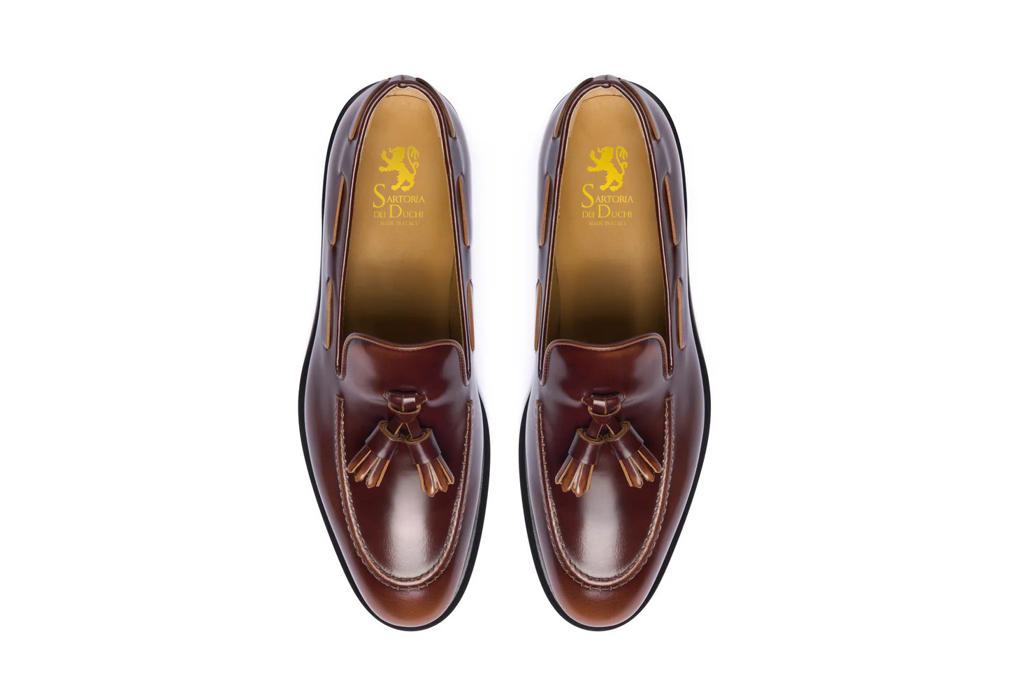 Umberto - Tobacco Antiqued. Pointed toe. Crust Calf. White full/grain calfskin. Tuscan tanned. Hand-dyed and antiqued leather. 9mm sole. 27mm heel height. Tuscan leather. Blake construction with bottom stitching. - Sartoria Dei Duchi - Atri