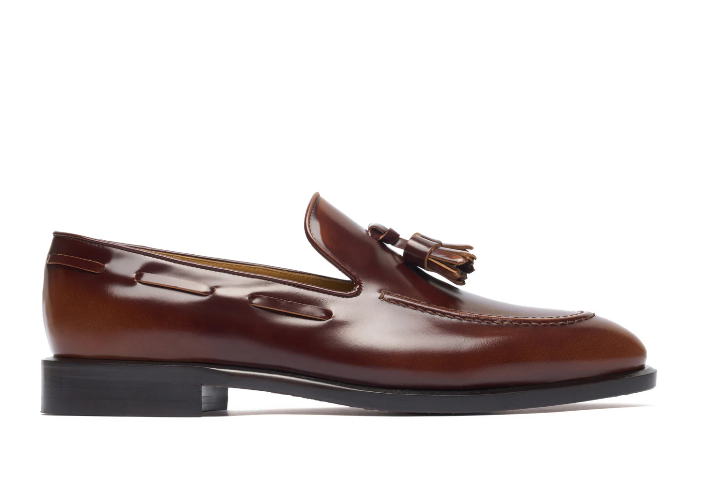 Umberto - Tobacco Antiqued. Pointed toe. Crust Calf. White full/grain calfskin. Tuscan tanned. Hand-dyed and antiqued leather. 9mm sole. 27mm heel height. Tuscan leather. Blake construction with bottom stitching. - Sartoria Dei Duchi - Atri
