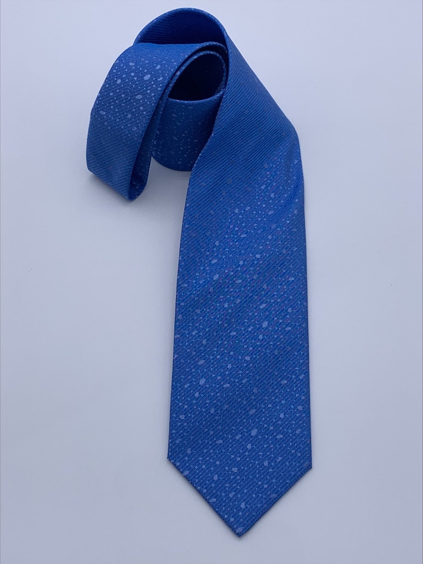 Pure silk three fold tie. Handmade by our Italian tailors. 100% Pure silk | Sartoria Dei Duchi-Atri