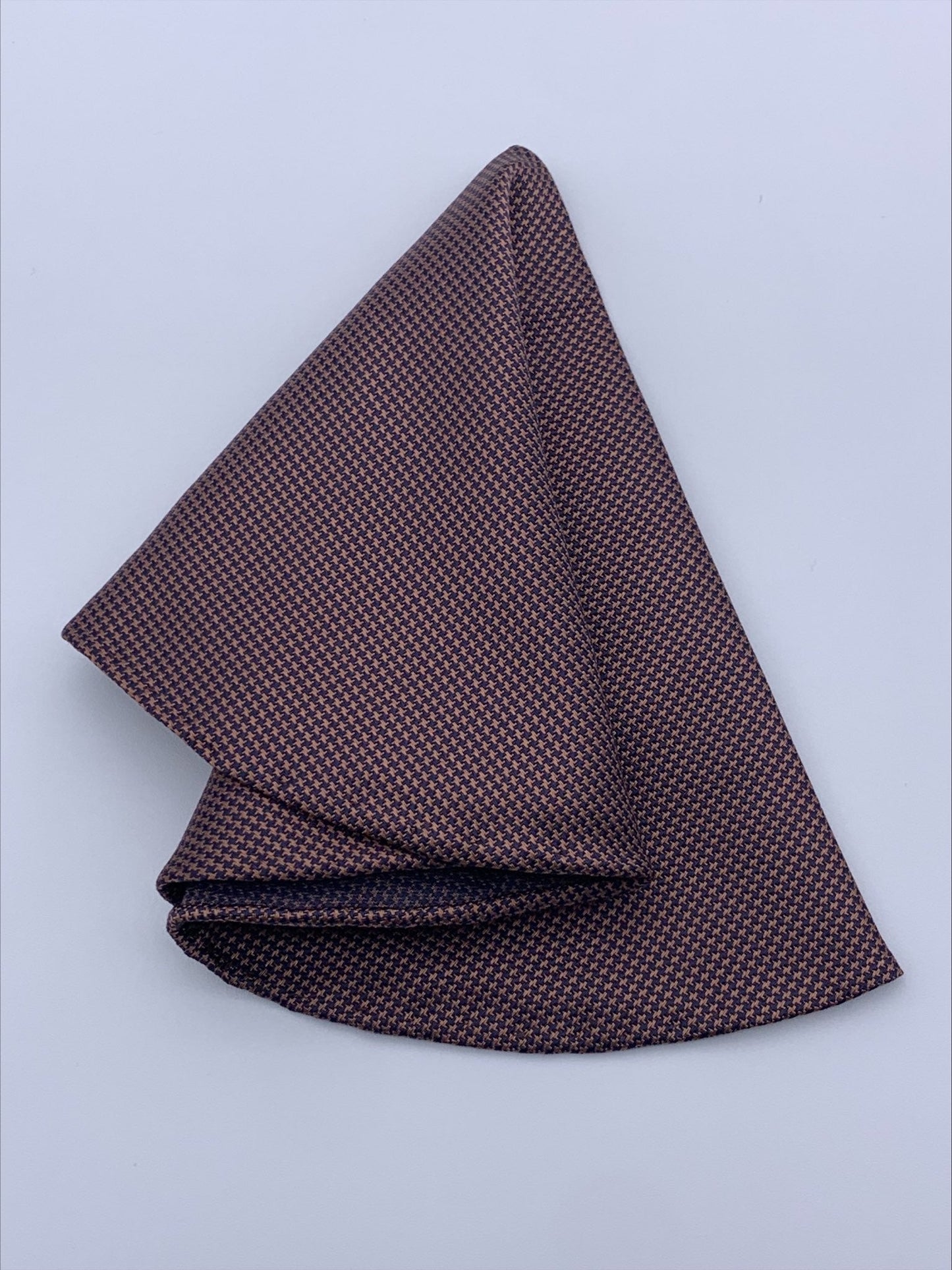 Brown Pied De Poule Pocket Square. 100% pure Italian silk pocket square. Hand-finished edges.| Sartoria Dei Duchi - Atri