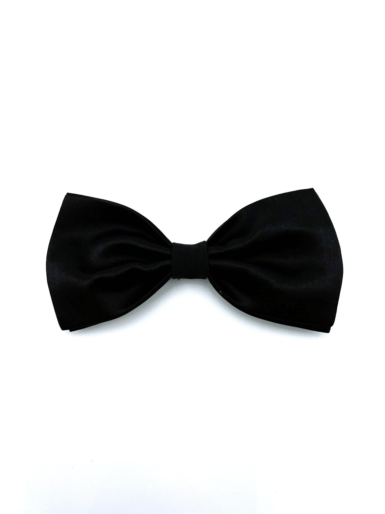 Black Silk Butterfly Bow Tie. Pure silk three fold tie. Handmade by our Italian tailors. 100% Pure silk. Sartoria Dei Duchi - Atri