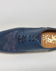 Blue English style Derby shoes with dovetail hole, 100% MADE IN ITALY, in buffered calf leather, handcrafted with wax and brush to obtain a shoe with an aged effect with characteristic shades. With leather sole and BLAKE stitching to ensure the tightness of the bottom. Shape with regular plant suitable for a wide audience. | Sartoria Dei Duchi - Atri