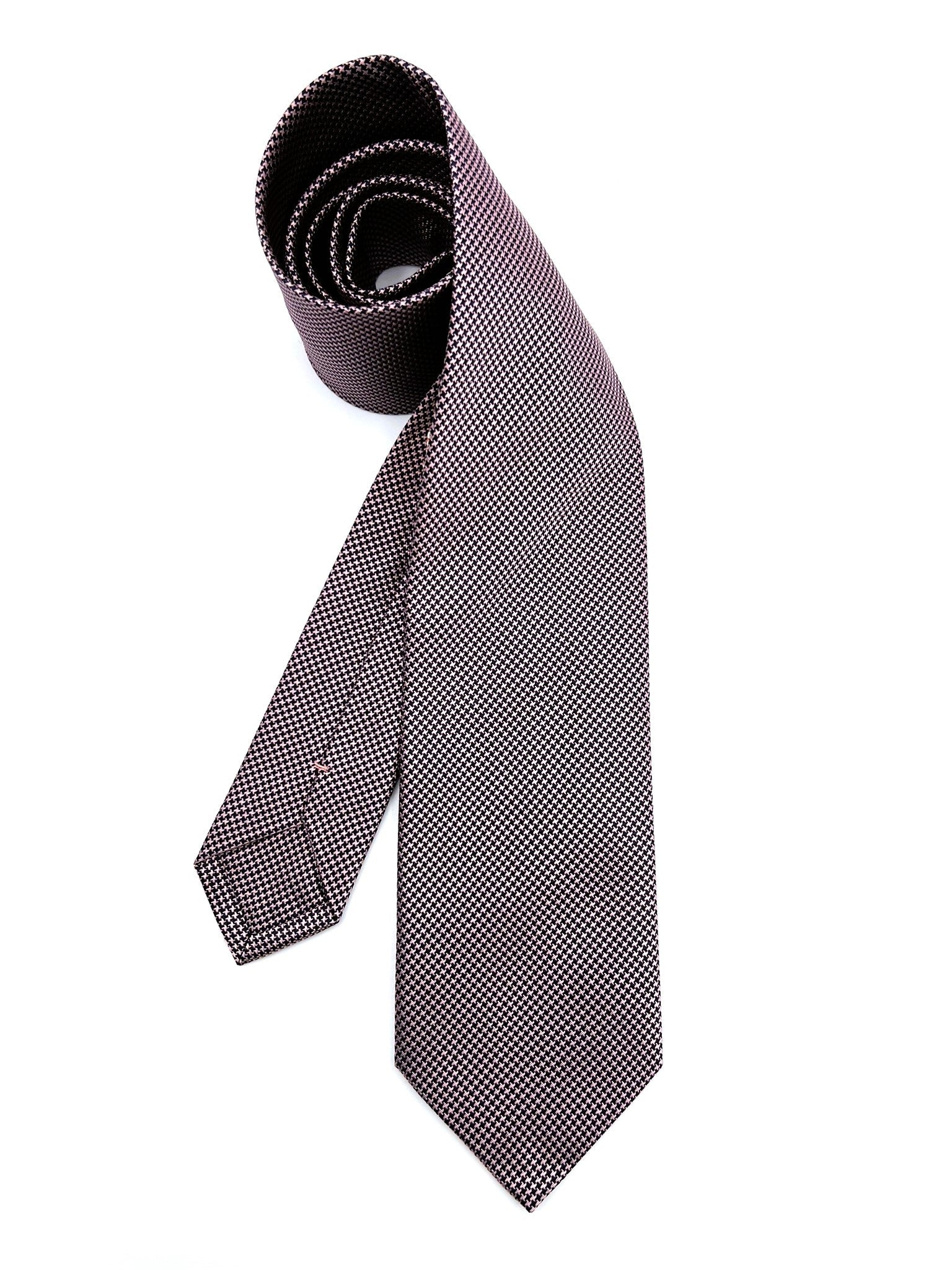 Light Pink Houndstooth Silk Tie. Pure silk three fold tie. Handmade by our Italian tailors. 100% Pure silk.Our ties standard  width is 8 cm (3.15 inch) | Sartoria Dei Duchi - Atri