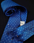 Pure silk seven fold tie, unlined. Handmade by our Italian tailors.This tie is perfect for a business occasion. 100% Pure silk. Our ties standard width is 8 cm (3.15 inch), standart length is 150 cm (59 inch) | Sartoria Dei Duchi – Atri