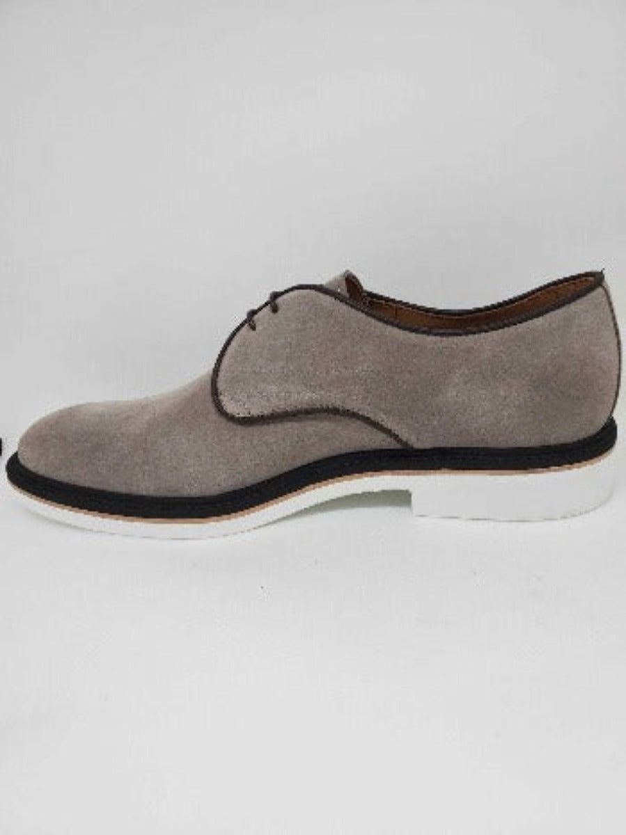 Casual Derby Shoe Soft Suede Calfskin - Sand Color Regular Shape  | With Smooth Upper and Piping in  Contrasting Leather Soft Flexible  Extralight Sole | Sartoria Dei Duchi - Atri