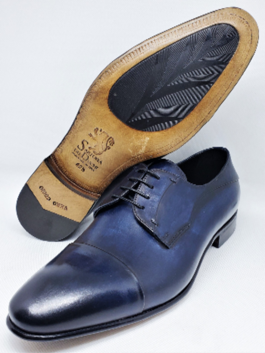 Classic Derby Shoe / Long Shape Blue Smart/casual style/High instep Flexible structure, suitable for wider feet / BLUE, HAND SHADED / leather crust colored and hand-aged  calfskin /  black calf lining / Elongated shape /  Lightweight leather bottom with anti-slip insert   sewn to BLAKE / Leather insole | Sartoria Dei Duchi - Atri